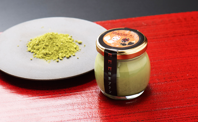 プリンは伏見稲荷のお土産です